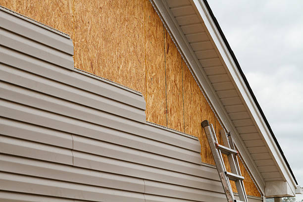 24/7 Emergency Siding Repair experts in Davidson, NC